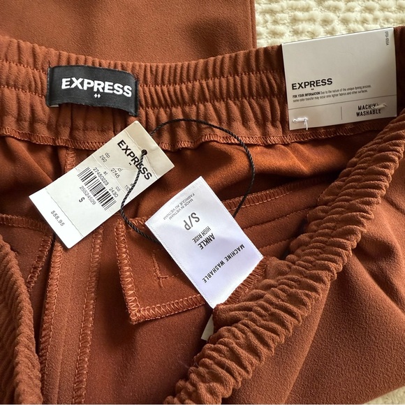 Express Ankle High Rise Joggers - Picture 7 of 7
